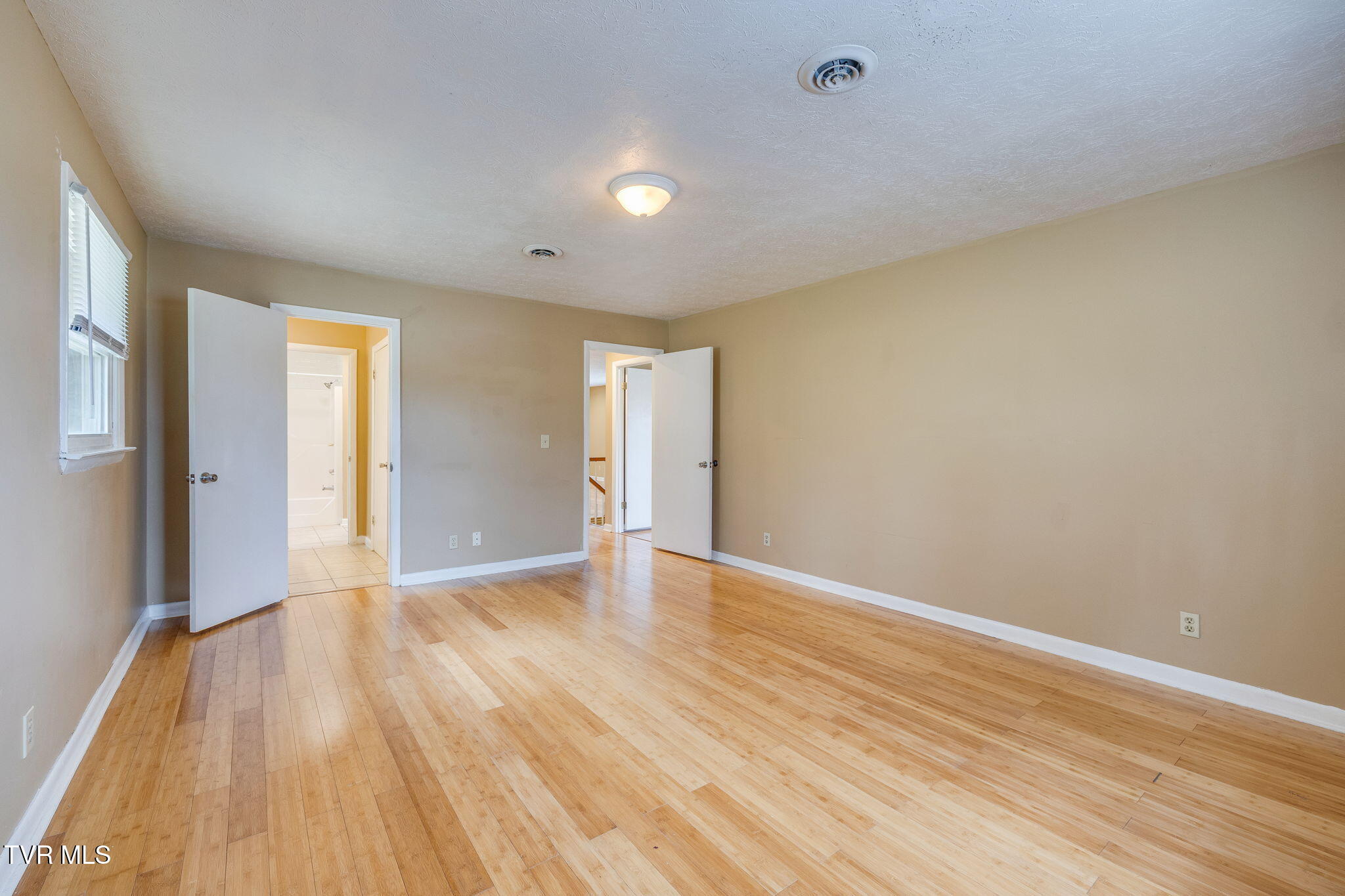 309 Summerville Road Kingsport, TN 37663 - Photo 25 of 34 summer25