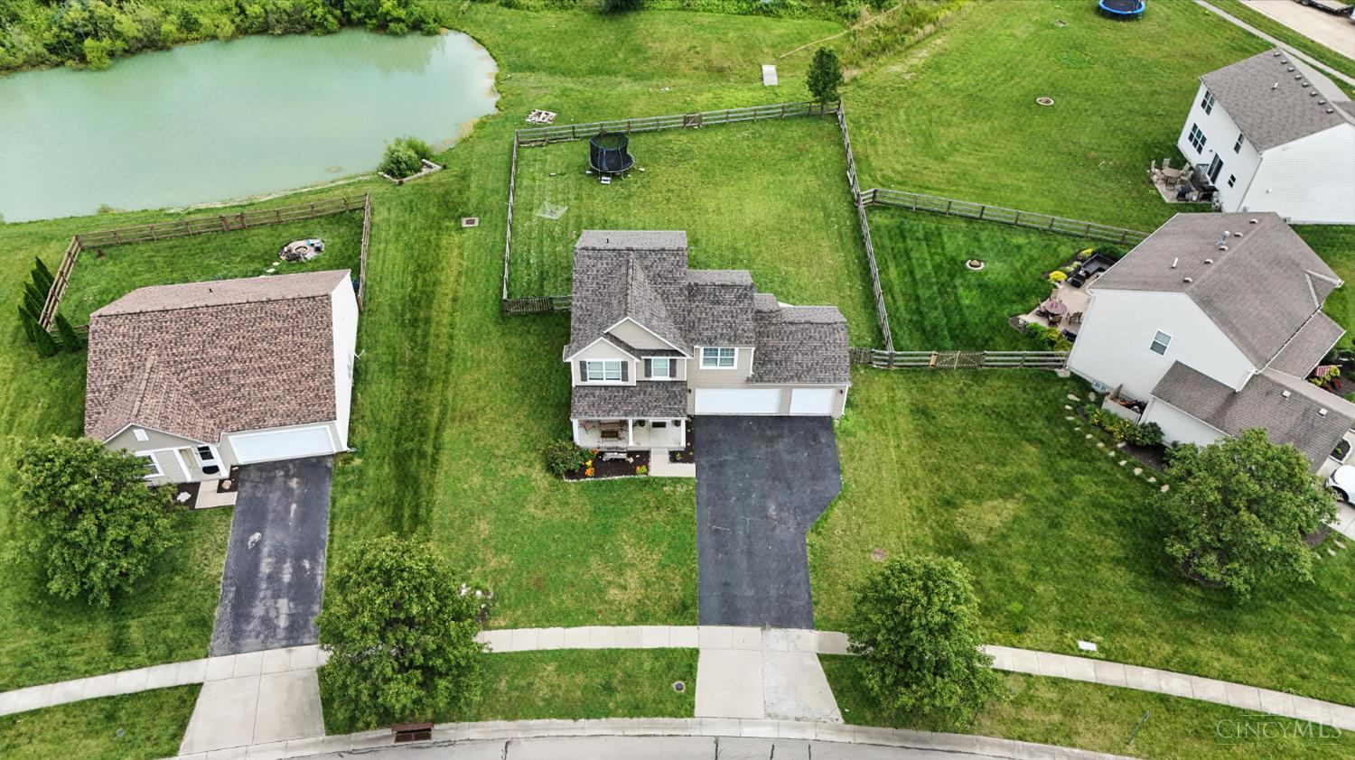 1675 Mounts Road Maineville, OH 45152 - Photo 5 of 46