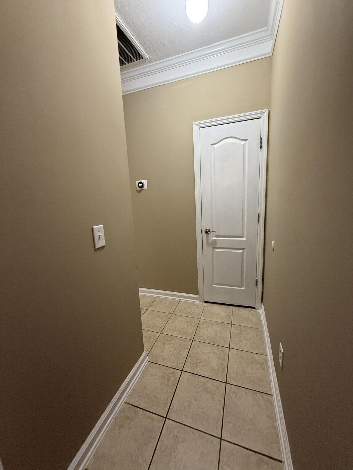 4304 East Barcelona Way Augusta, GA 30906 - Photo 3 of 57 Downstairs hallway