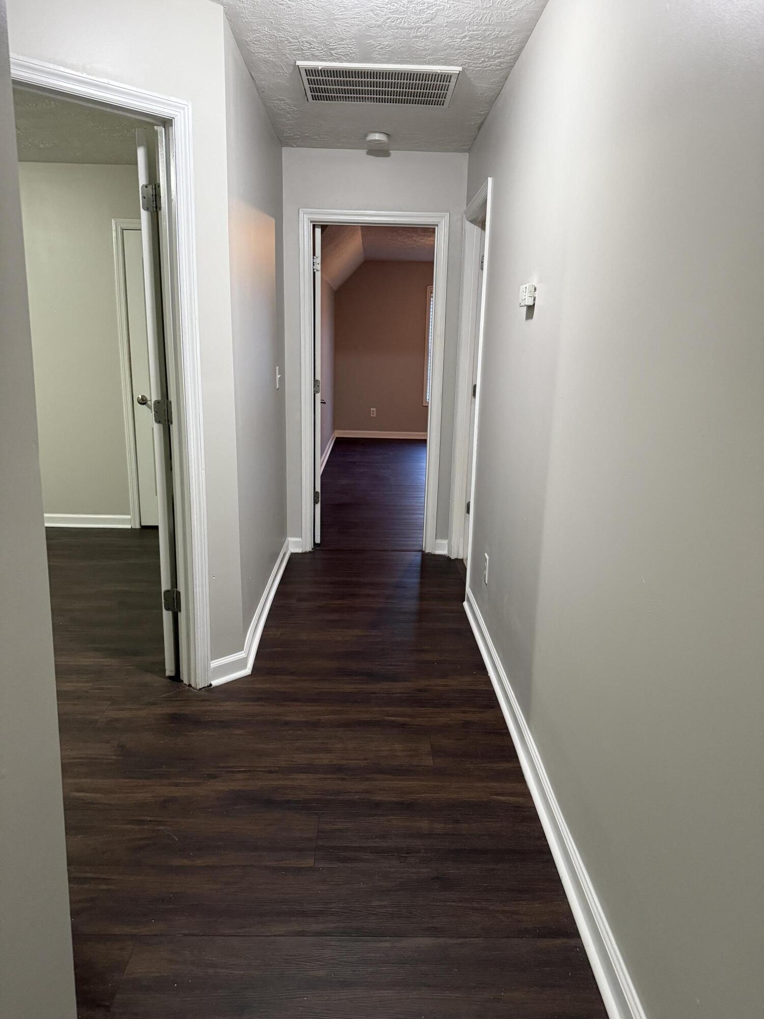 4304 East Barcelona Way Augusta, GA 30906 - Photo 31 of 57 Upstairs hallway