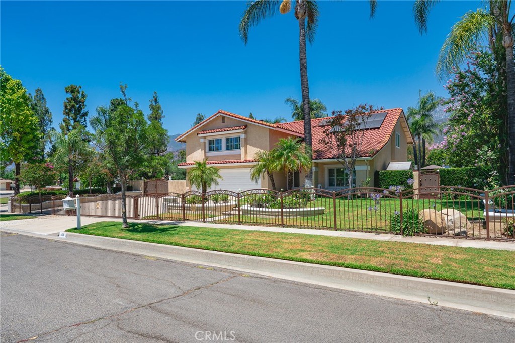 641 Trail View Court Upland, CA 91784 - Photo 1 of 75