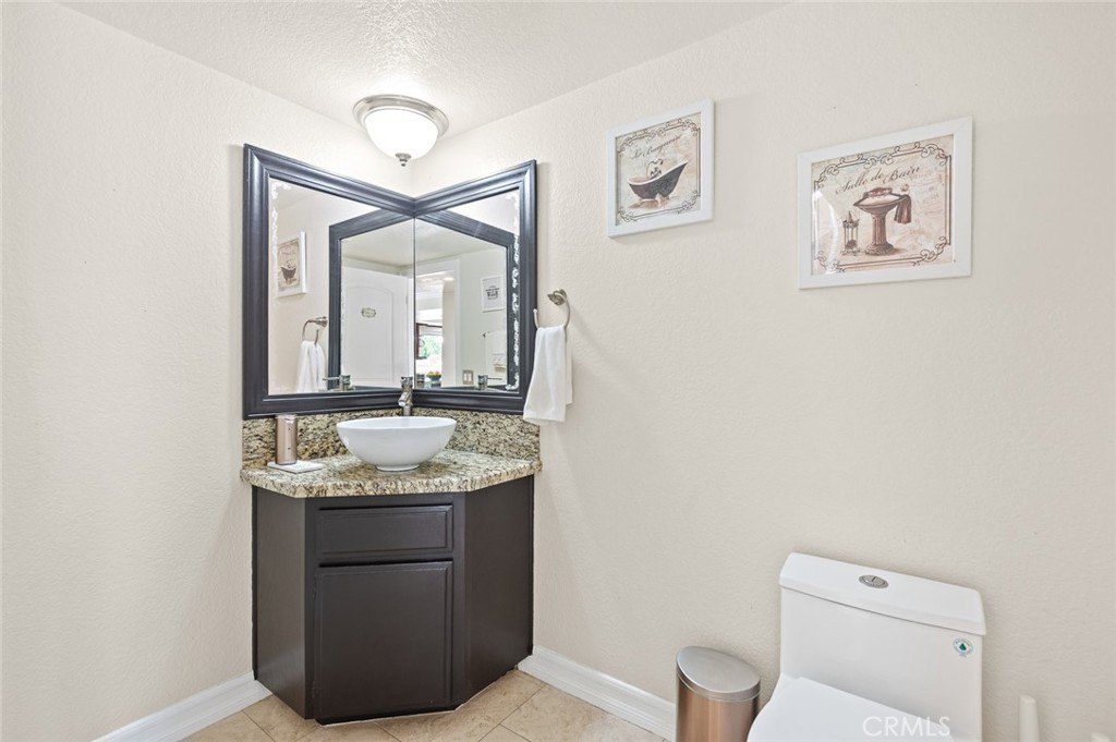 641 Trail View Court Upland, CA 91784 - Photo 40 of 75