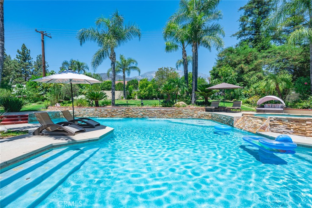 641 Trail View Court Upland, CA 91784 - Photo 47 of 75