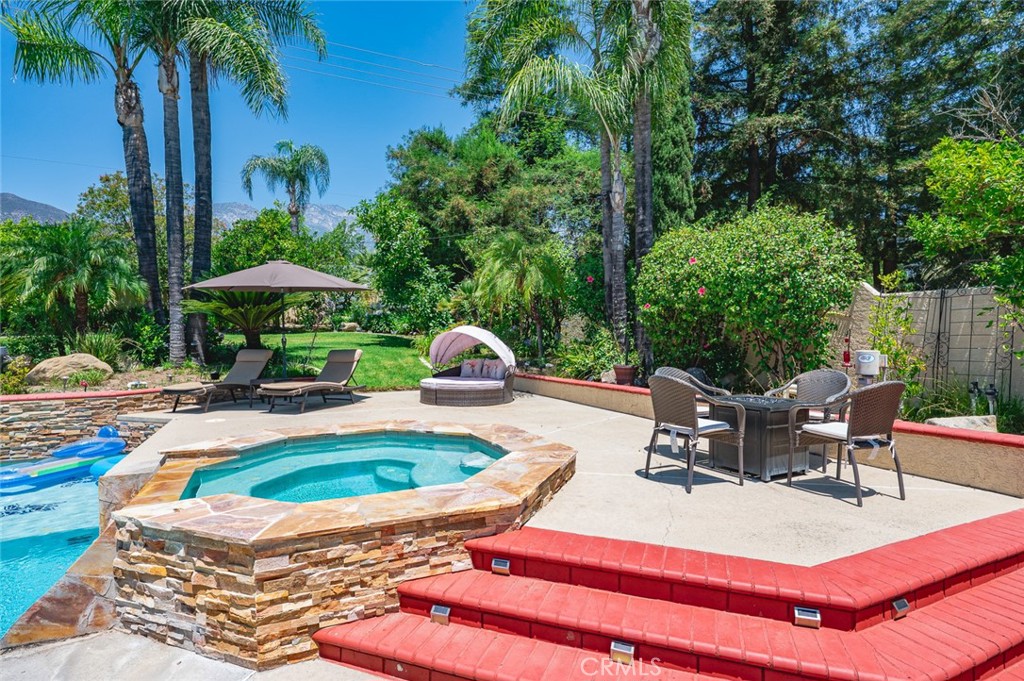 641 Trail View Court Upland, CA 91784 - Photo 50 of 75