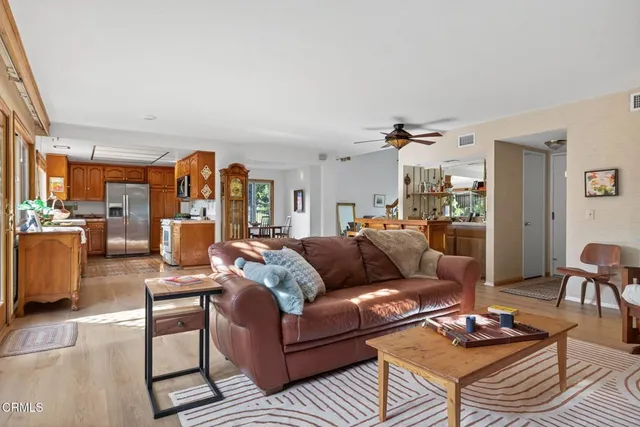 $949,000 | 133 Nevada Avenue, Ventura, CA 93004