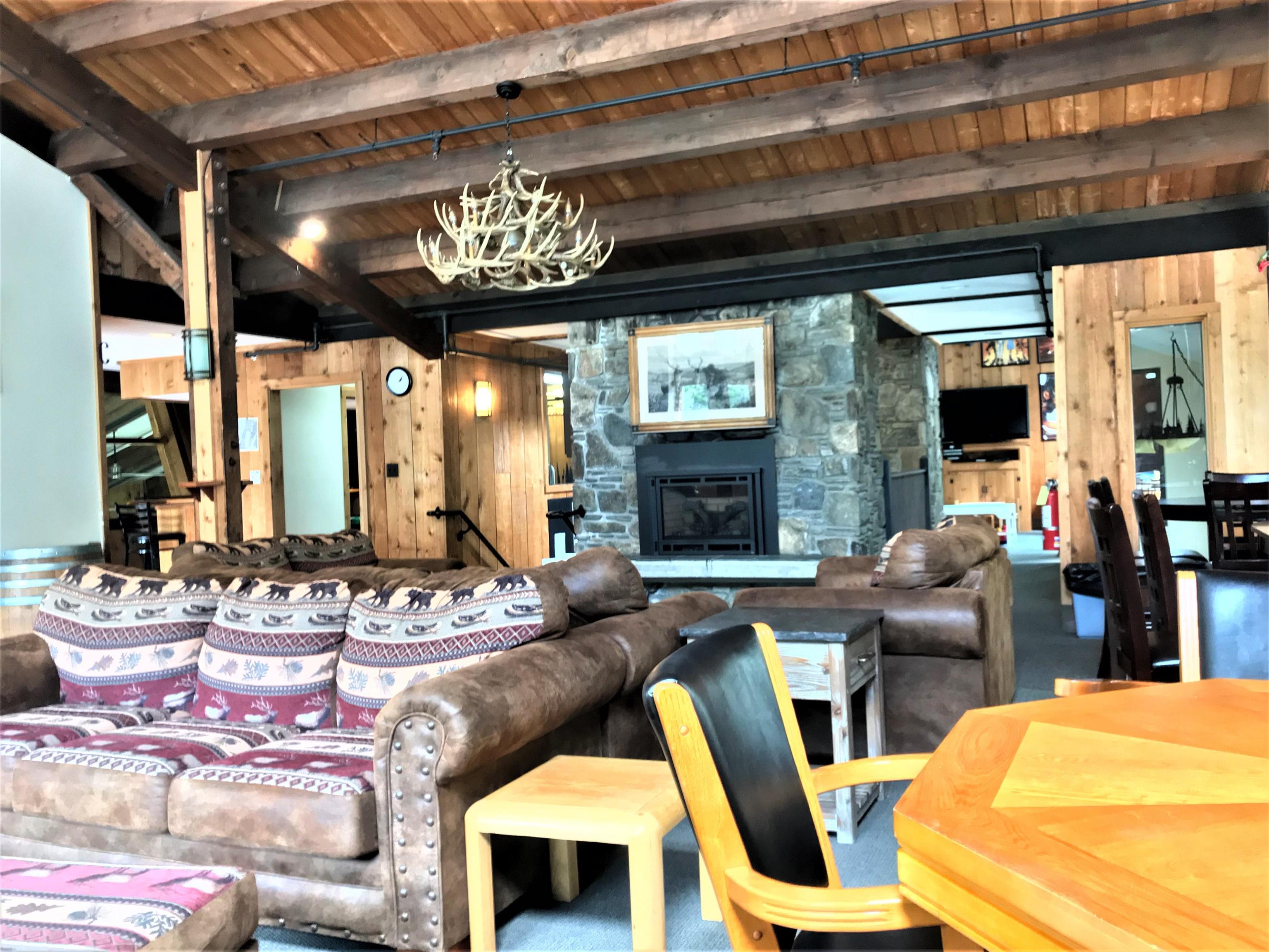 410 Fox Mt Road, Unit M410 & M411 Wilmington, VT 05363 - Photo 26 of 40