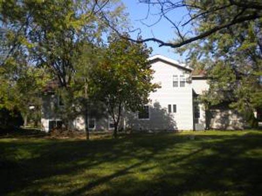 3929 Maple Avenue Northbrook, IL 60062 - Photo 15 of 16 a view of a park with large trees