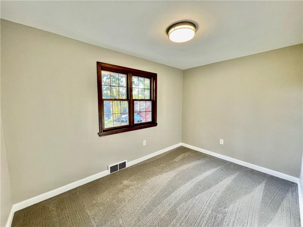 115 Bell Court Road McKees Rocks, PA 15136 - Photo 12 of 19 an empty room with a window