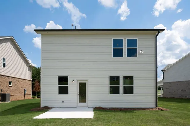 $391,890 | 1375 Windance Lake Drive, Loganville, GA 30052