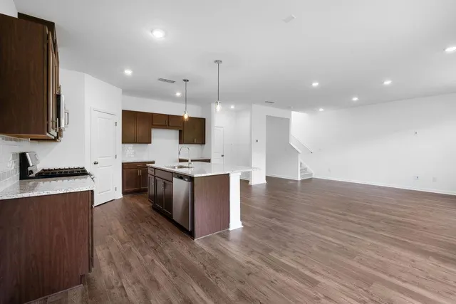 $391,890 | 1375 Windance Lake Drive, Loganville, GA 30052