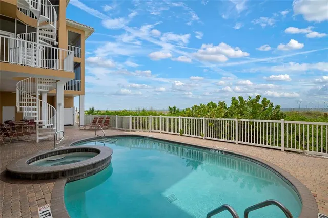 $2,095,000 | 1900 Gulf Drive North, Unit 1, Bradenton Beach, FL 34217