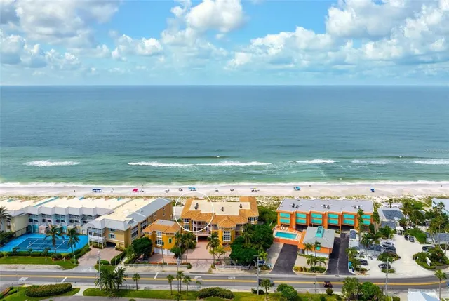 $2,095,000 | 1900 Gulf Drive North, Unit 1, Bradenton Beach, FL 34217