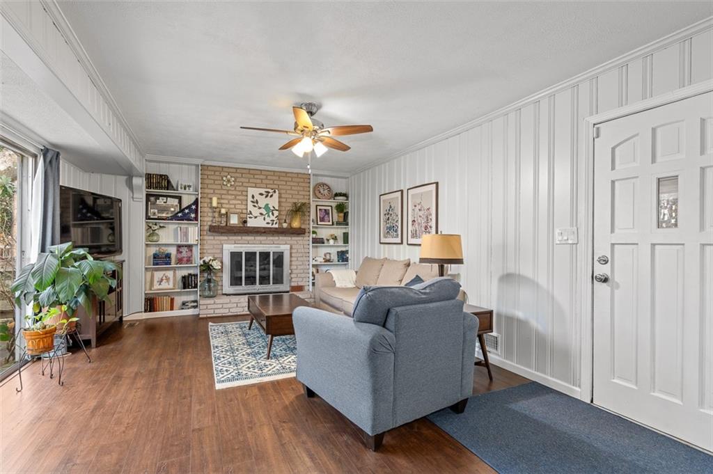 1436 Willivee Drive Decatur, GA 30033 - Photo 3 of 49 a living room with furniture and a large window