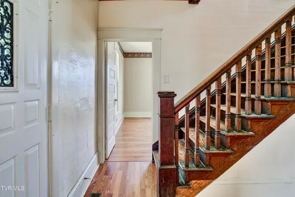 $294,000 | 1427 Highway 93, Fall Branch, TN 37656