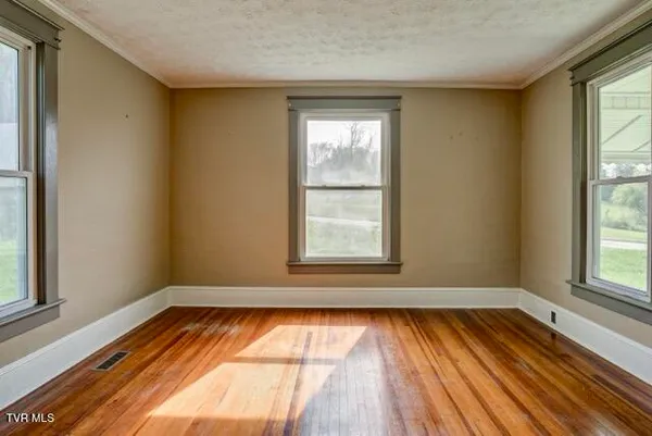 $294,000 | 1427 Highway 93, Fall Branch, TN 37656