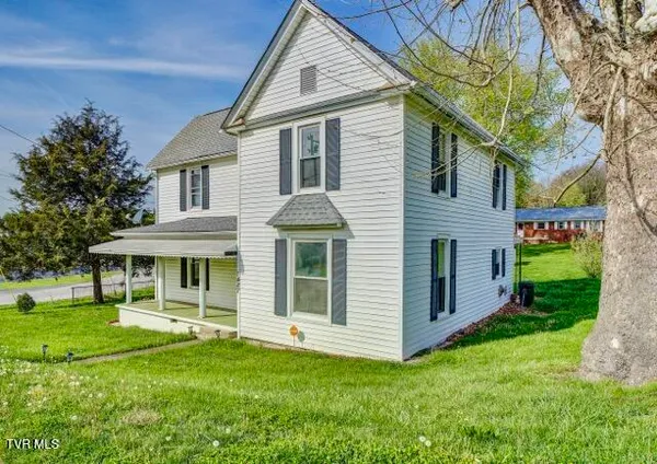 $294,000 | 1427 Highway 93, Fall Branch, TN 37656