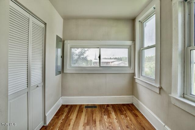 1427 Highway 93 Fall Branch, TN 37656 - Photo 7 of 46 7 Medium