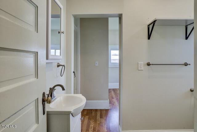 1427 Highway 93 Fall Branch, TN 37656 - Photo 10 of 46 10 Medium