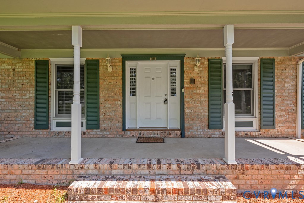 1011 Adkins Road North Chesterfield, VA 23236 - Photo 8 of 48 Gallery Image 8