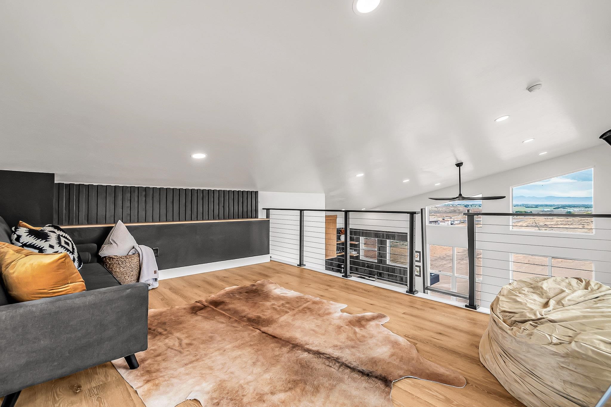 1260 Hawkeye Road Loma, CO 81524 - Photo 17 of 35 Gallery Image 17