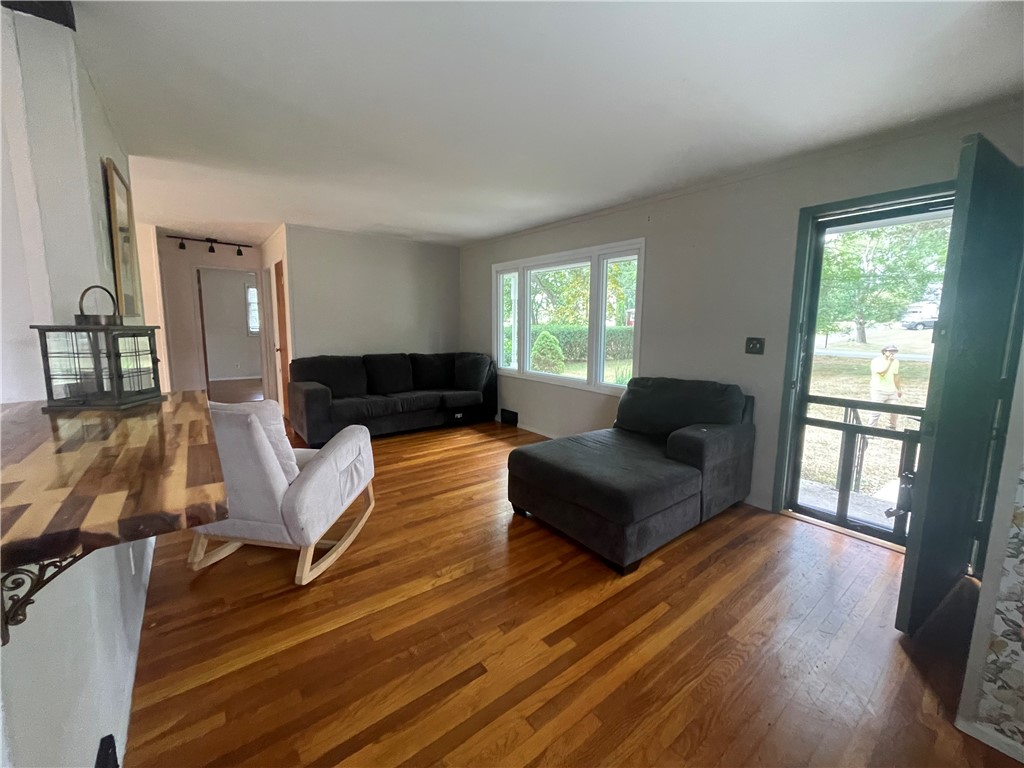 134 Cayuga Street Seneca Falls, NY 13148 - Photo 12 of 31