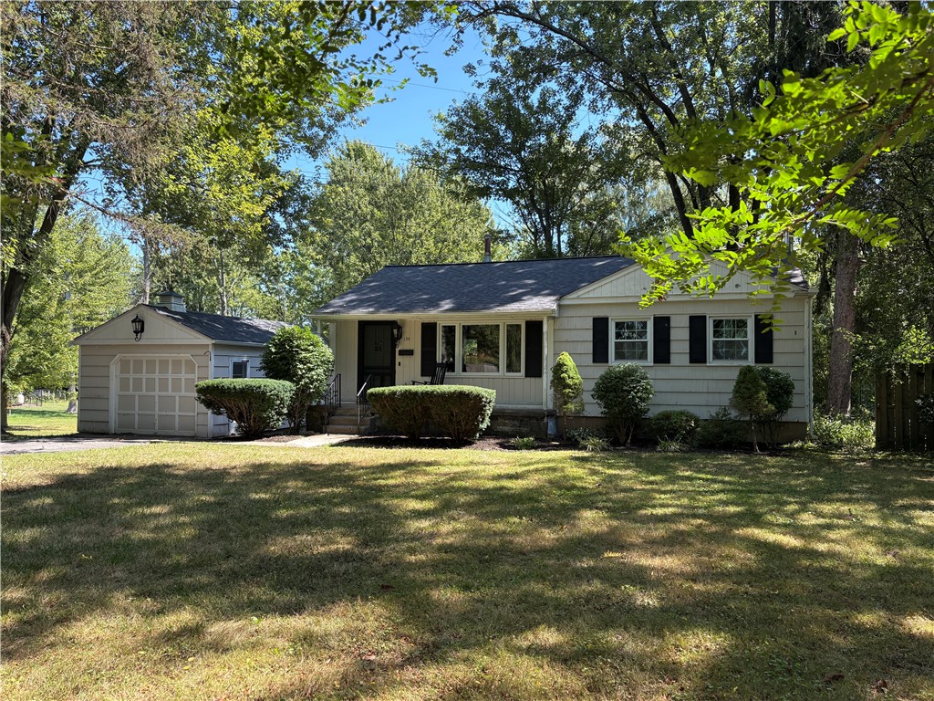 134 Cayuga Street Seneca Falls, NY 13148 - Photo 2 of 31