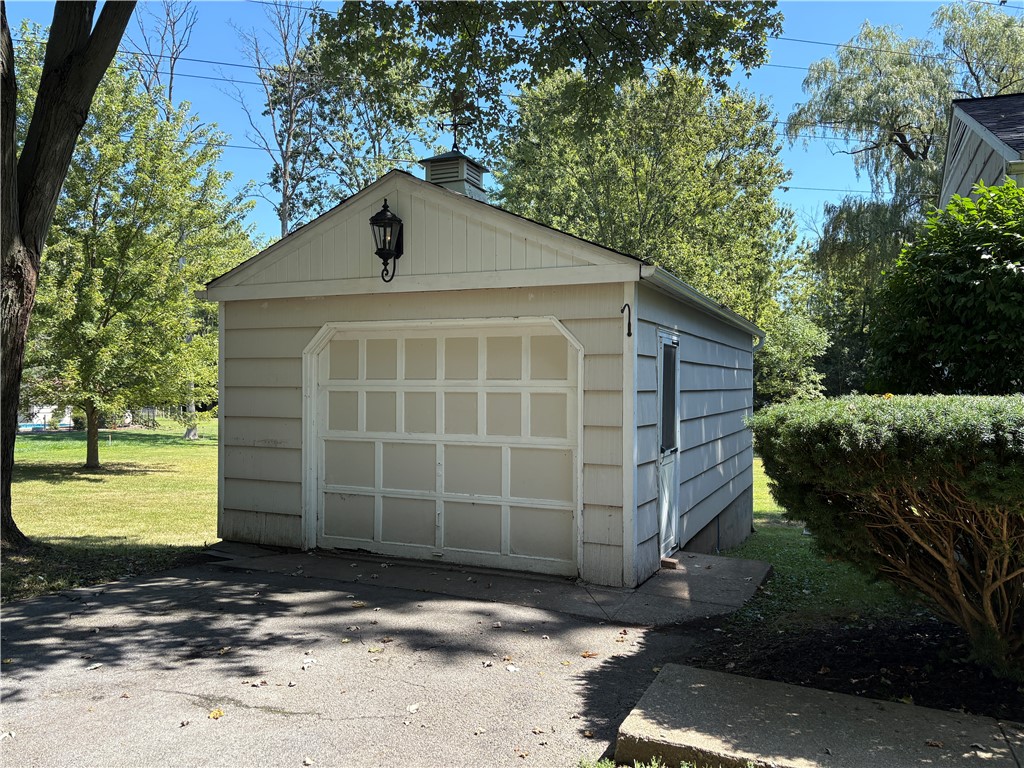 134 Cayuga Street Seneca Falls, NY 13148 - Photo 27 of 31
