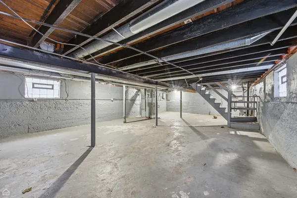 $154,900 | 8111 South Manistee Avenue, Chicago, IL 60617