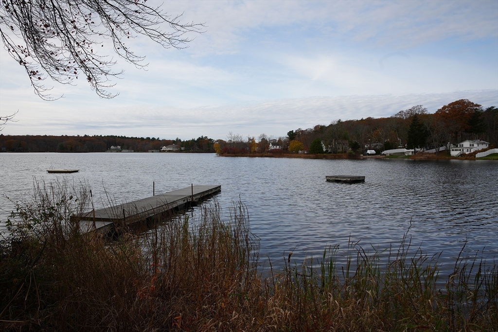 27 Taft Avenue Mendon, MA 01756 - Photo 8 of 8