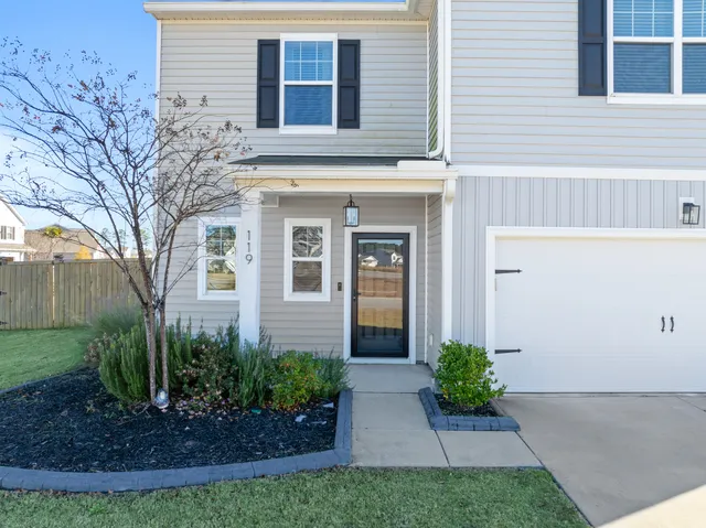 $380,000 | 119 Lyra Lane, Summerville, SC 29486