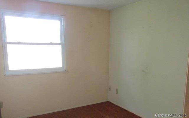 4720 Cheviot Road Charlotte, NC 28269 - Photo 12 of 15 a small space with a window