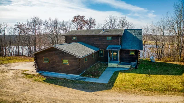 $425,000 | 21740 Highway 89, Puposky, MN 56667