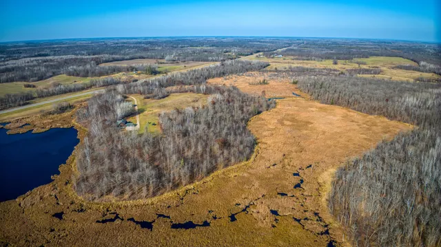 $425,000 | 21740 Highway 89, Puposky, MN 56667