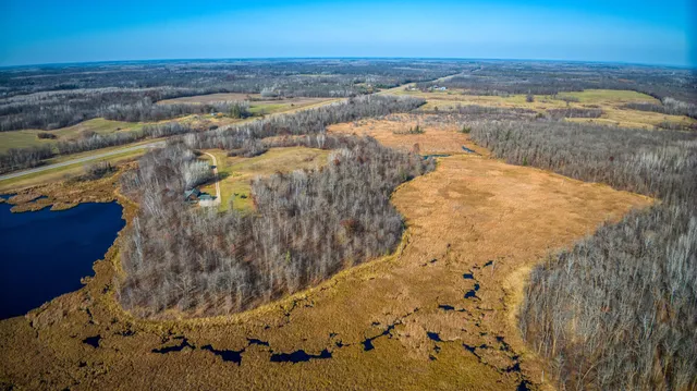 $425,000 | 21740 Highway 89, Puposky, MN 56667