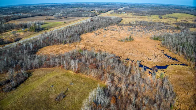 $425,000 | 21740 Highway 89, Puposky, MN 56667