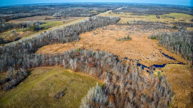 $425,000 | 21740 Highway 89, Puposky, MN 56667