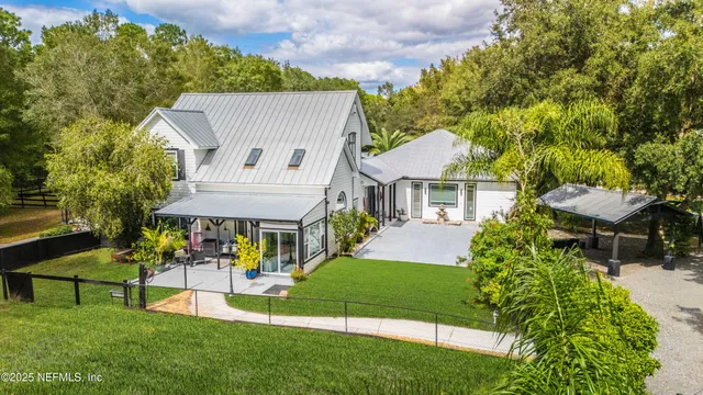 a view of a wrought iron stairs