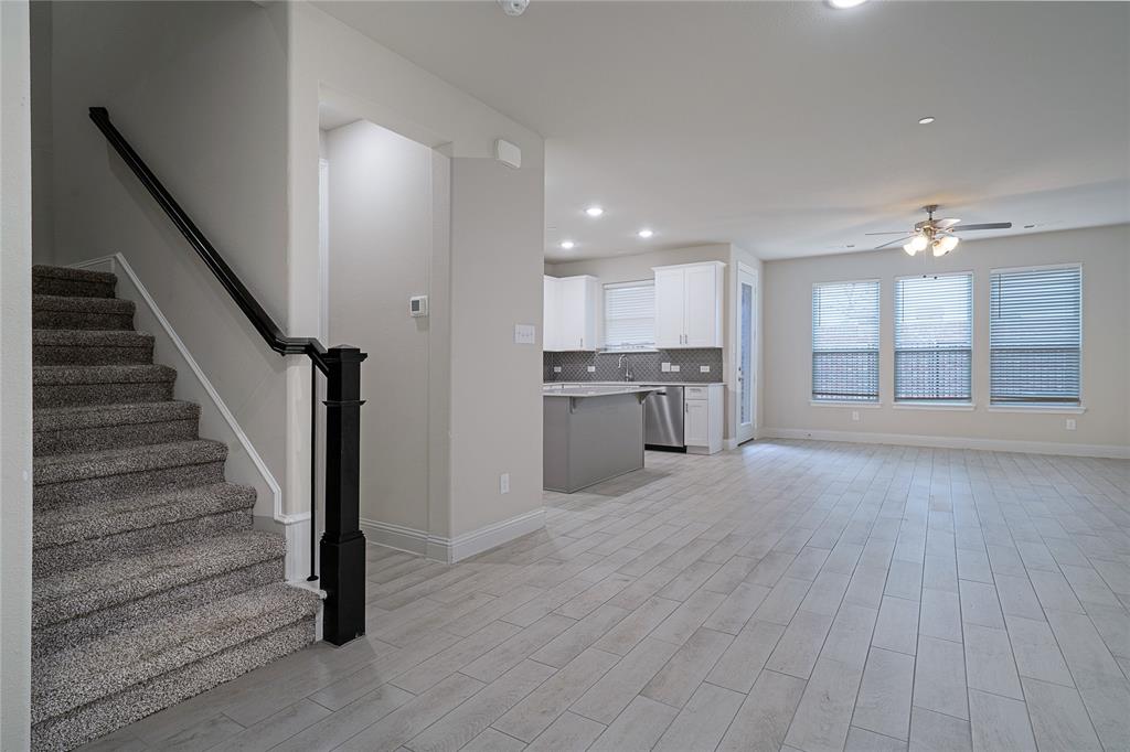 1719 Lisa Court Allen, TX 75002 - Photo 4 of 29