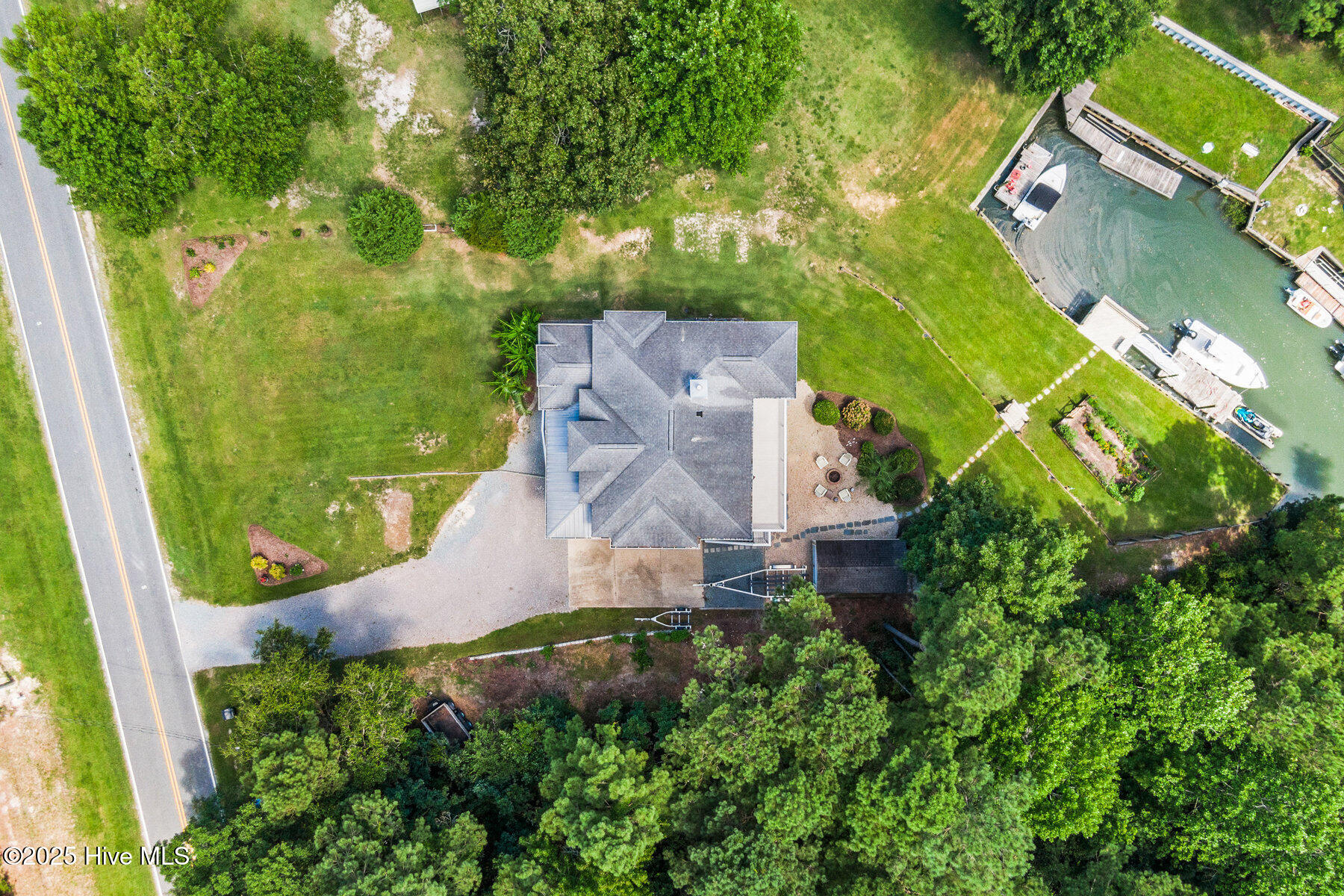 655 Hughes Road Hampstead, NC 28443 - Photo 61 of 70 655_hughes_road-62_285