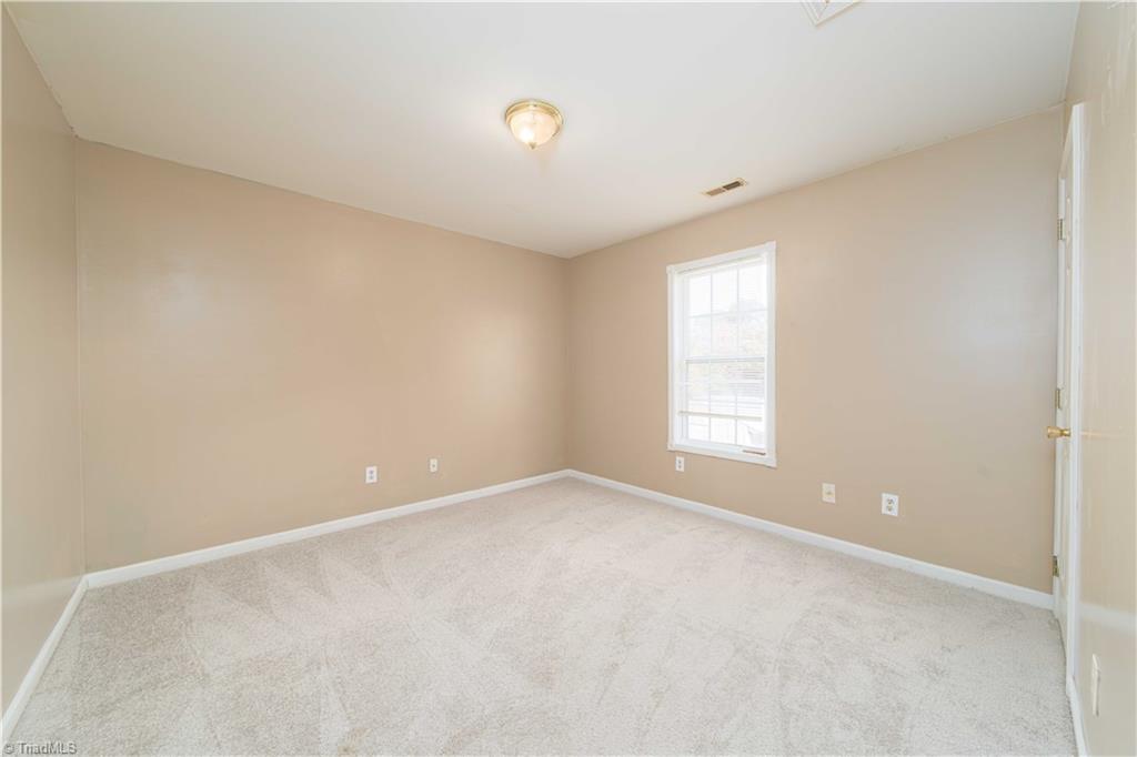 5235 Murray Road Winston-Salem, NC 27106 - Photo 15 of 22