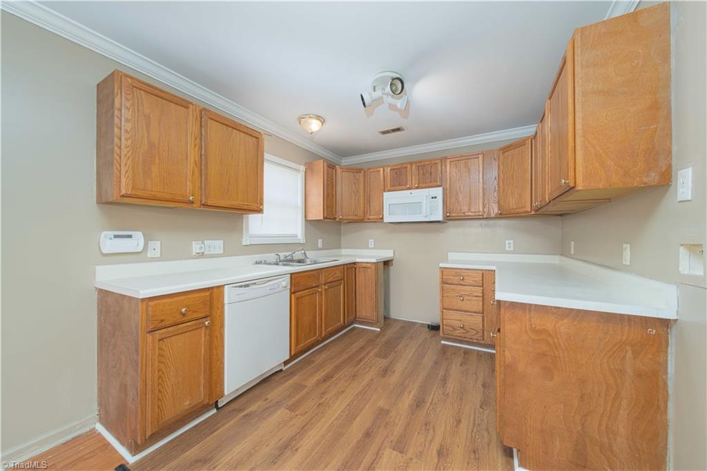 5235 Murray Road Winston-Salem, NC 27106 - Photo 9 of 22