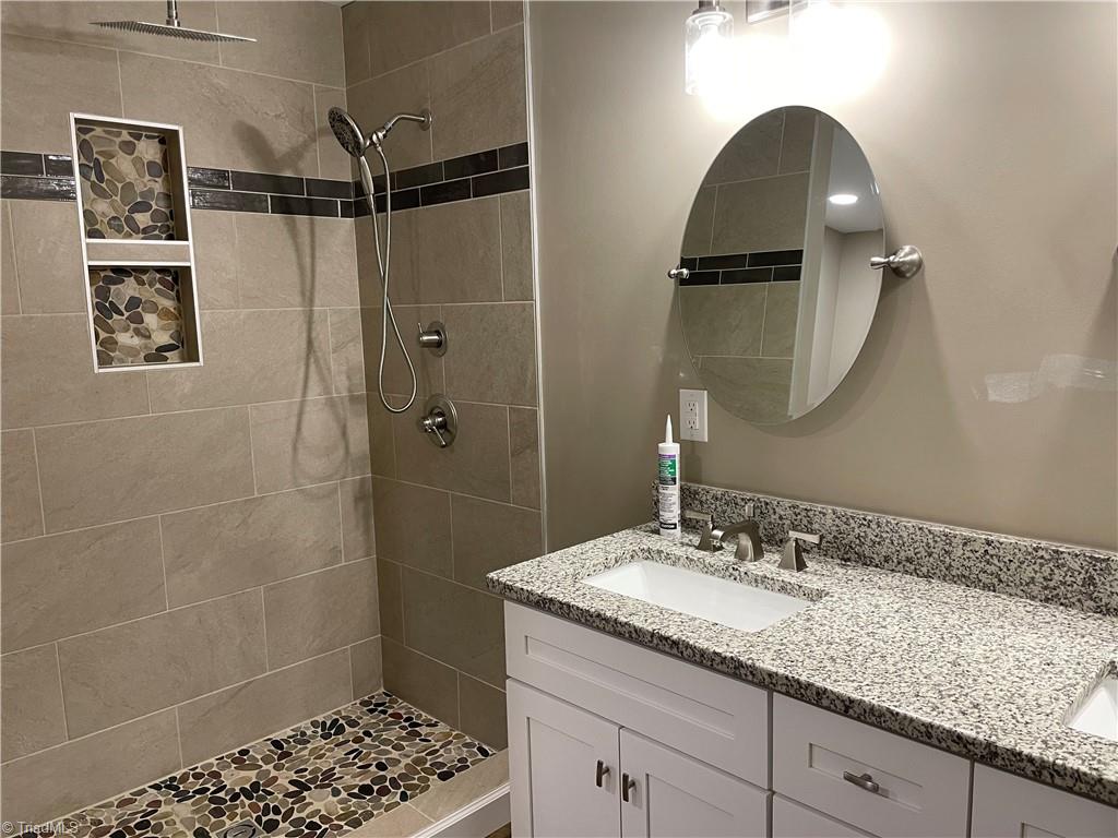 2851 Kiser Road Winston-Salem, NC 27106 - Photo 10 of 22 Gallery Image 10