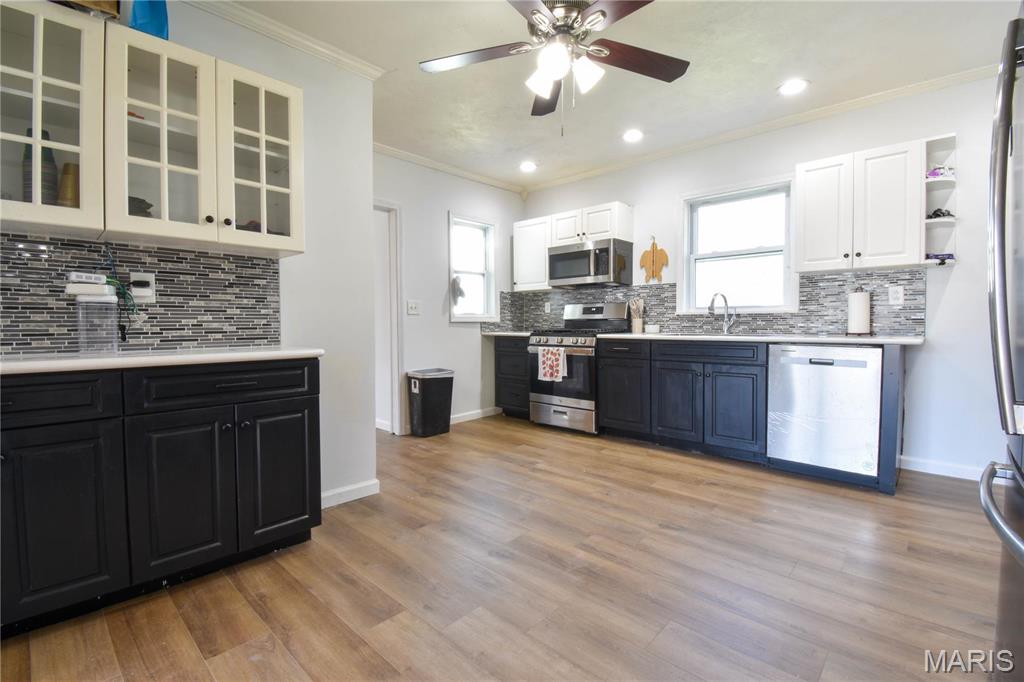 155 East Brown Street Waverly, IL 62692 - Photo 12 of 32