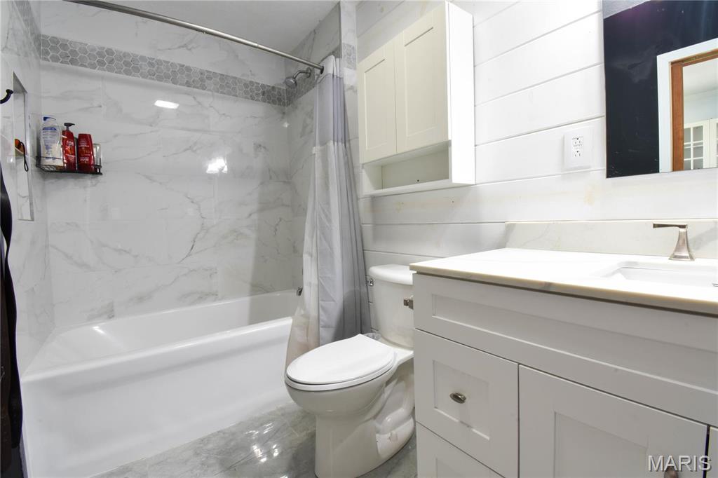 155 East Brown Street Waverly, IL 62692 - Photo 21 of 32