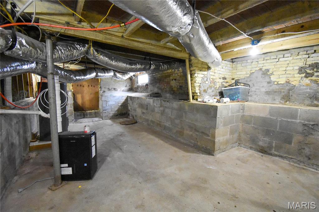 155 East Brown Street Waverly, IL 62692 - Photo 30 of 32