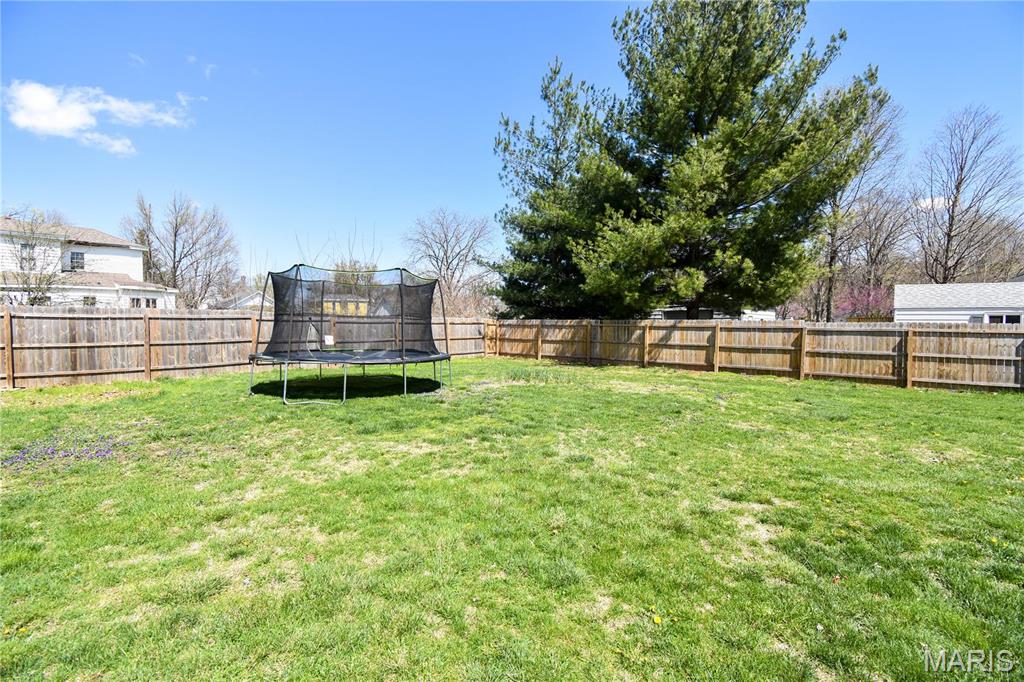 155 East Brown Street Waverly, IL 62692 - Photo 9 of 32