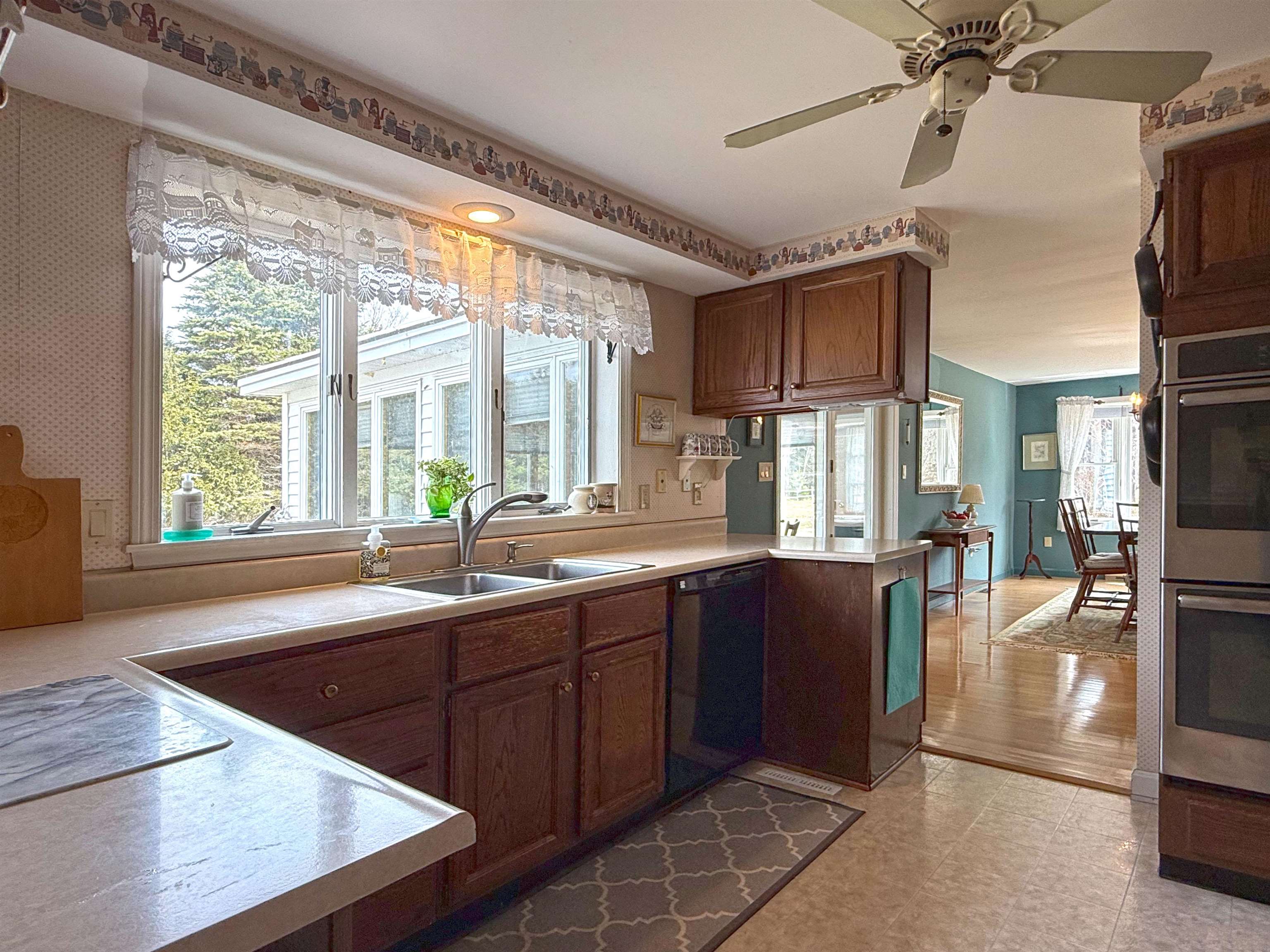 678 Cobb Hill Road Lincoln, VT 05443 - Photo 12 of 51