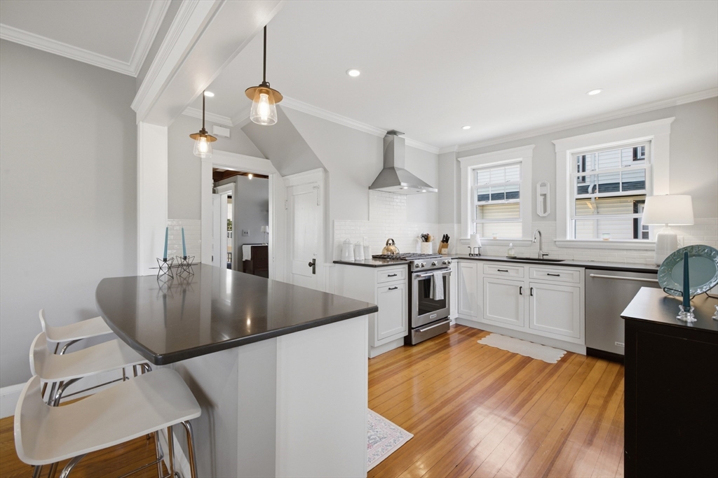 41 Buckingham Road Quincy, MA 02170 - Photo 12 of 23