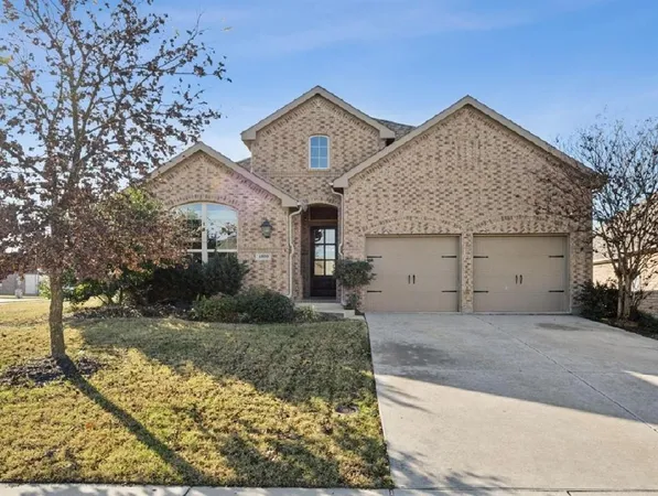 $2,900 | 6800 Barolo Drive, Rowlett, TX 75088