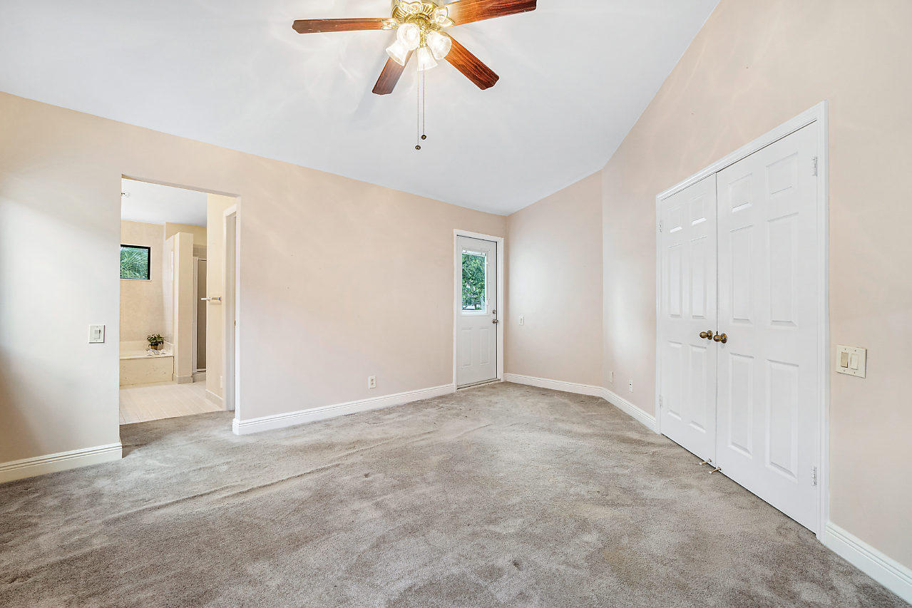 21715 Cromwell Circle Boca Raton, FL 33486 - Photo 18 of 24 Upstairs Master Suite